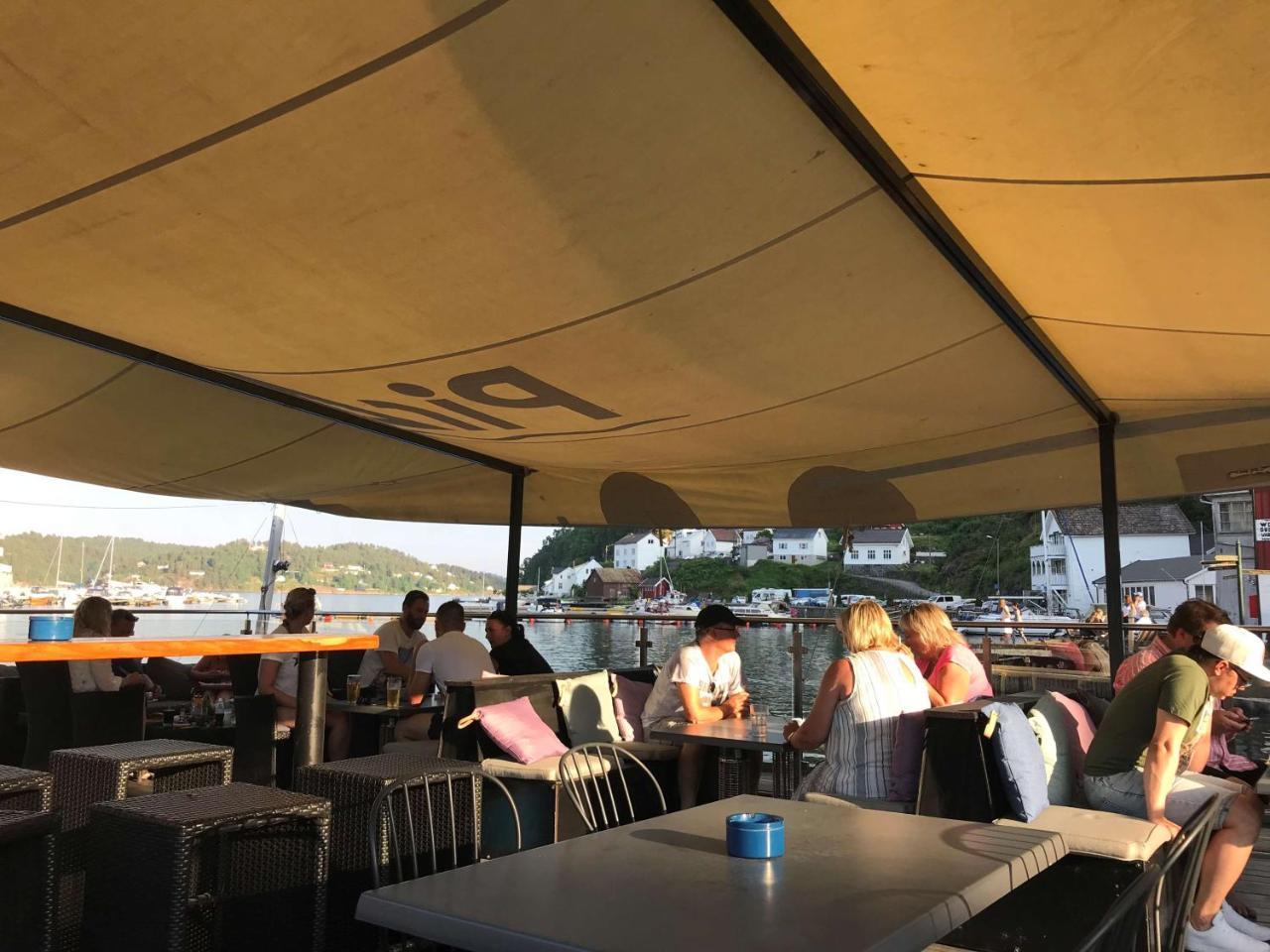 Tvedestrand Fjordhotell - Unike Hoteller Екстер'єр фото